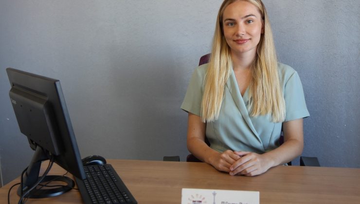 Okula uyum sürecinde zorlanan çocuğunuza destek olun