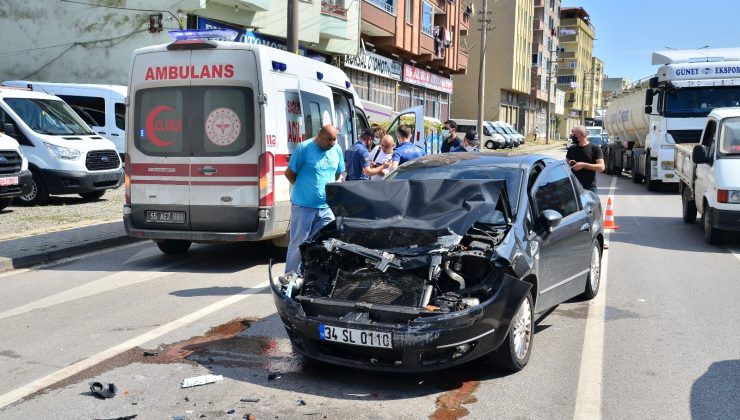 Otomobil kamyona çarptı: 2 yaralı