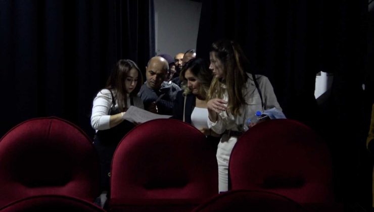 (Özel) Tatvanlılar uzun bir aradan sonra tiyatroyla buluştu