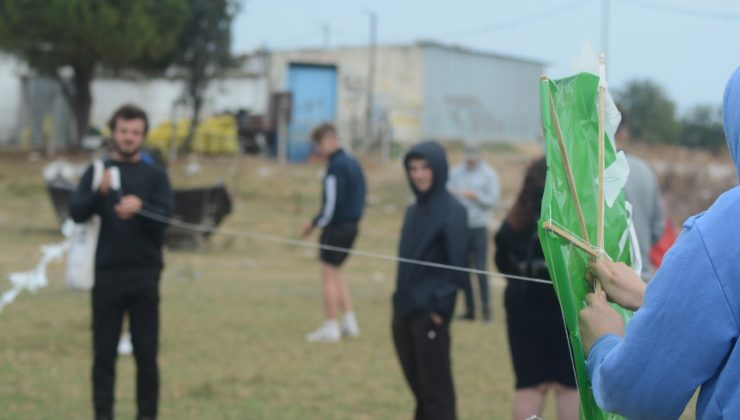 Uçurtmalar Manyas Gölü için havalandı