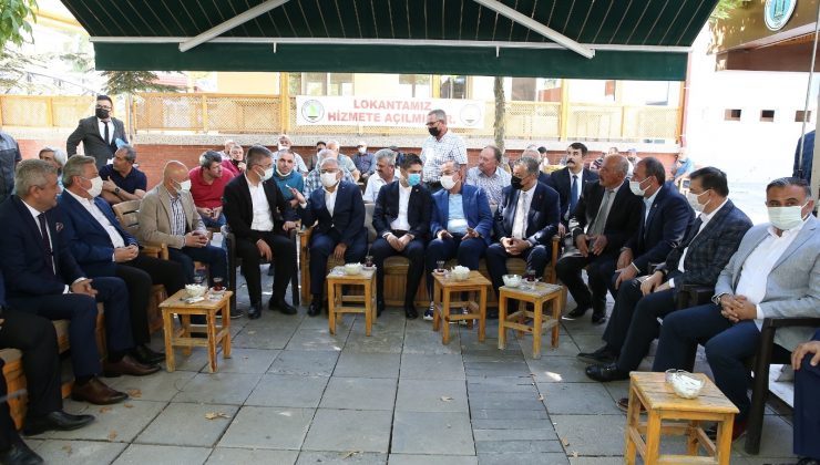 Özhaseki ve Büyükkılıç’tan Özvatan zirvesi