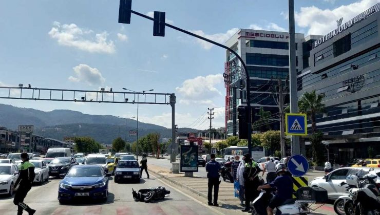 Motosiklet sürücüsü kaçarken ortalığı birbirine kattı