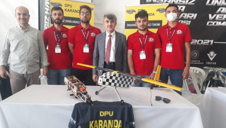 Rektör Uysal, Teknofest’te öğrencileri yalnız bırakmadı