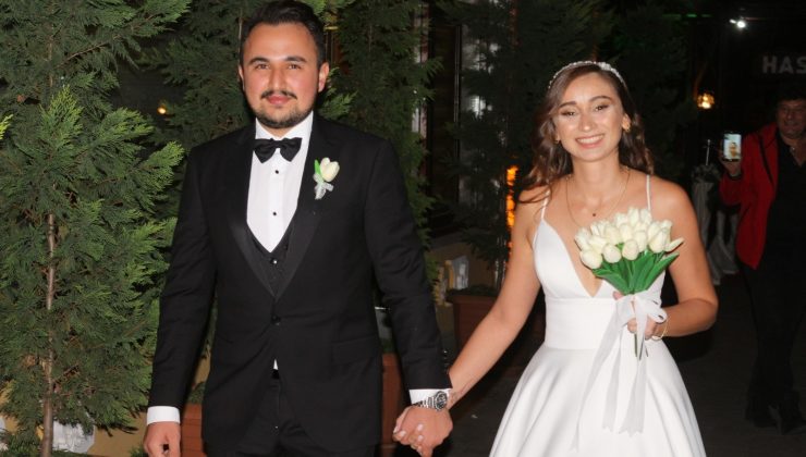 Sakarıya ve Benlice ailelerinin mutlu günü