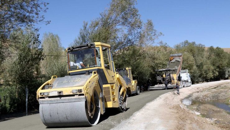 Saray’da 16 kilometrelik beton yol yapımı