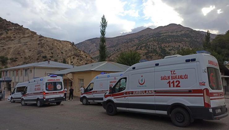 Sason’da 30’dan fazla öğrenci gıda zehirlenmesi şüphesiyle hastaneye kaldırıldı