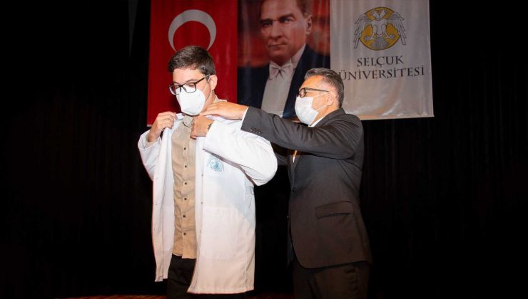 Selçuk Üniversitesi Tıp Fakültesinde beyaz önlük heyecanı