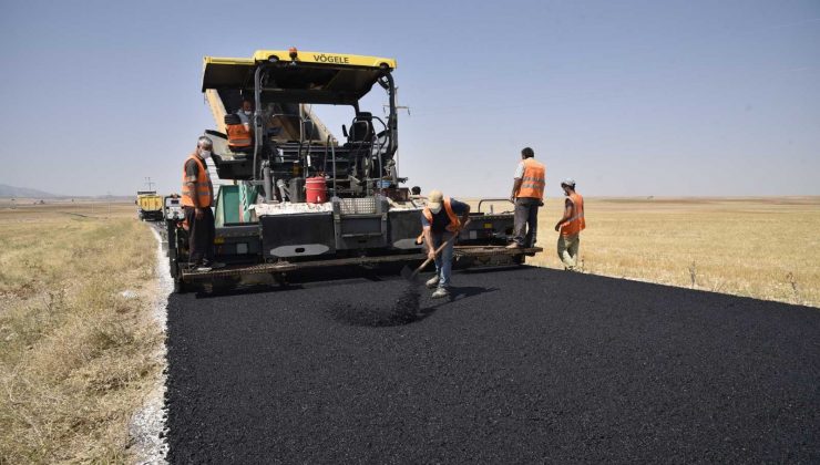 Selçuklu’da sıcak asfalt seferberliği