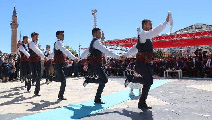 Şentop, “Milli mücadele; iman, kararlılık ve adanmışlıktır”