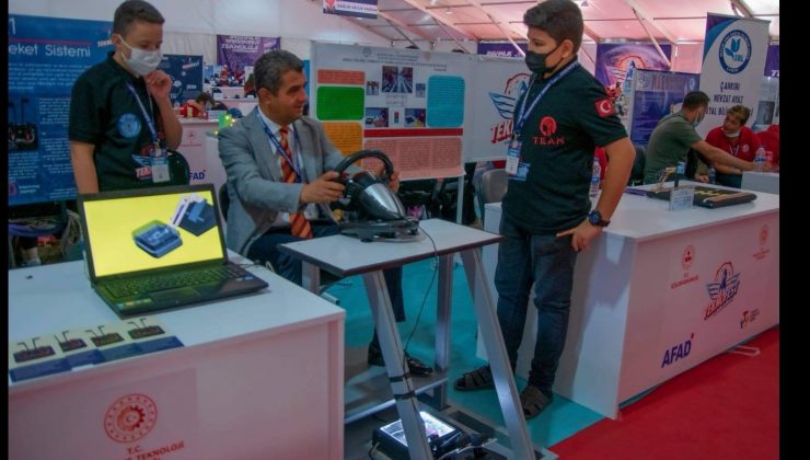 Servergazi İmam Hatip Ortaokulu, TEKNOFEST 2021’den ikincilikle döndü