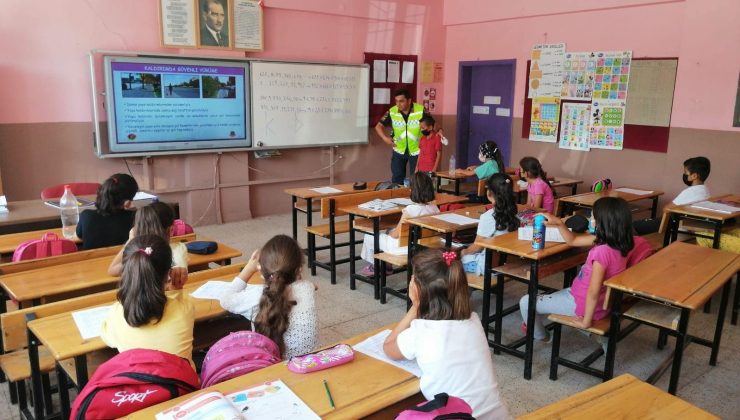 Siirt’te jandarmadan öğrencilere trafik eğitimi