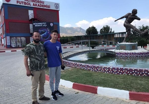 Simav’dan ‘Altınordu Futbol Akademisi’ne futbolcu desteği