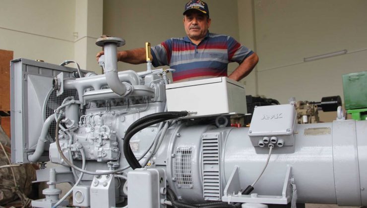 Sinop’ta torna ustası hurda motorları gemi ve kayıklara geri kazandırıyor