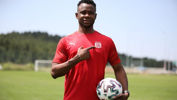 Sivasspor’a Leke James’ten kötü haber!