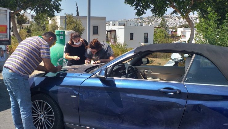 Spor otomobili ile Bodrum’da kaza yaptı