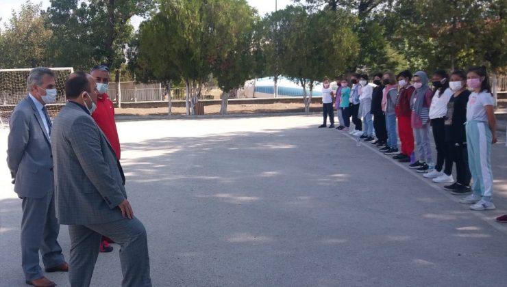 Suluova Kaymakamı Abdullah Şen’den eğitim kurumlarına ziyaret