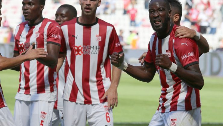 Süper Lig: DG Sivasspor: 1 – Gaziantep FK: 0 (İlk yarı)