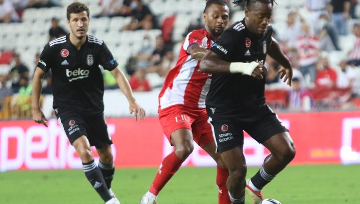 Süper Lig: FT Antalyaspor: 2 – Beşiktaş: 0 (İlk yarı)