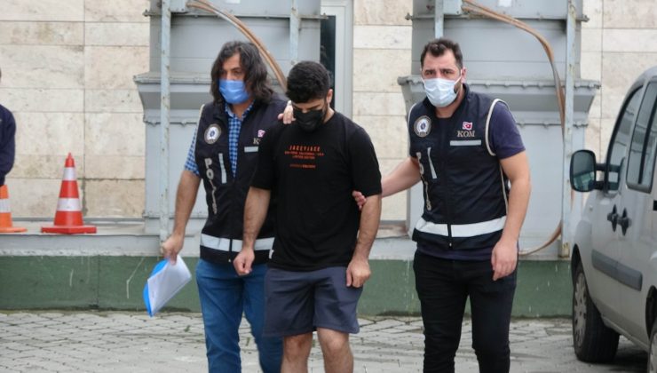 Şüpheli araçta sahte dolar yakalandı