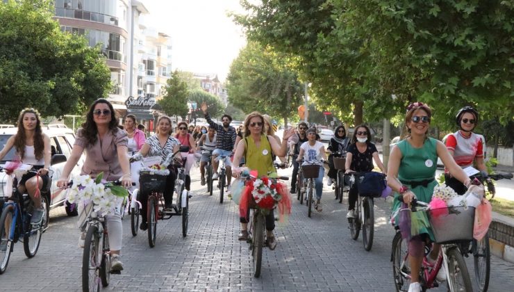 Süslü Kadınlar Bisiklet Turu’nun dokuzuncusu Nazilli’de yapıldı
