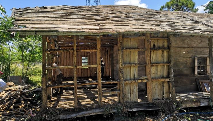 Tarihi ahşap camiye restorasyon