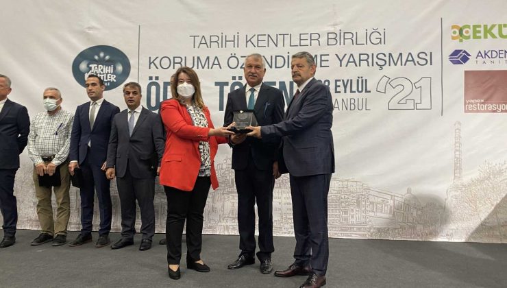 Tarihi Kentler Birliği’nden Pamukkale Belediyesi’ne ödül