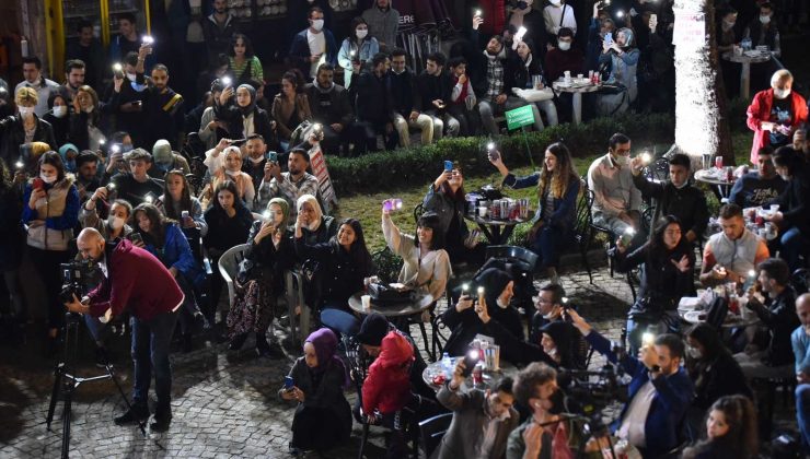 Tarihi Koza Han’da gençlik buluşması