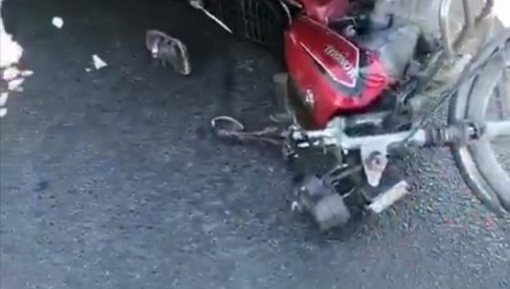 Tarsus’ta motosiklet ile mikser çarpıştı, baba kız yaralandı