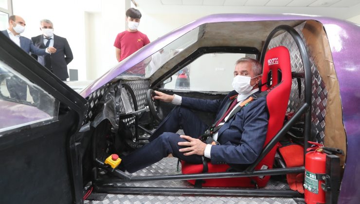 Teknofest’te yarışacak öğrencilere maddi destek