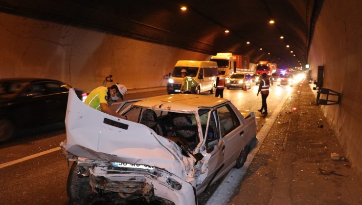 TEM’de zincirleme trafik kazası: 1 yaralı