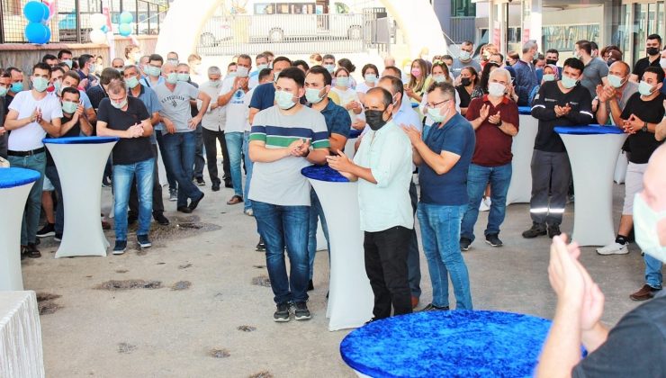 Toksan, GPTW’den alınan ödülü çalışanlarıyla kutladı