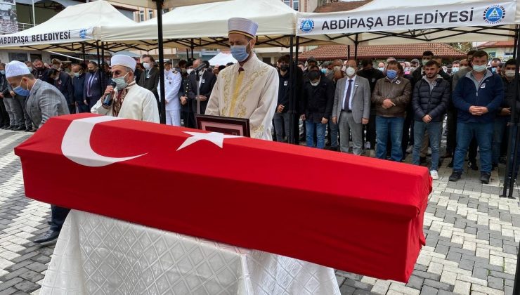 Trafik kazasında hayatını kaybeden uzman çavuş törenle son yolculuğuna uğurlandı