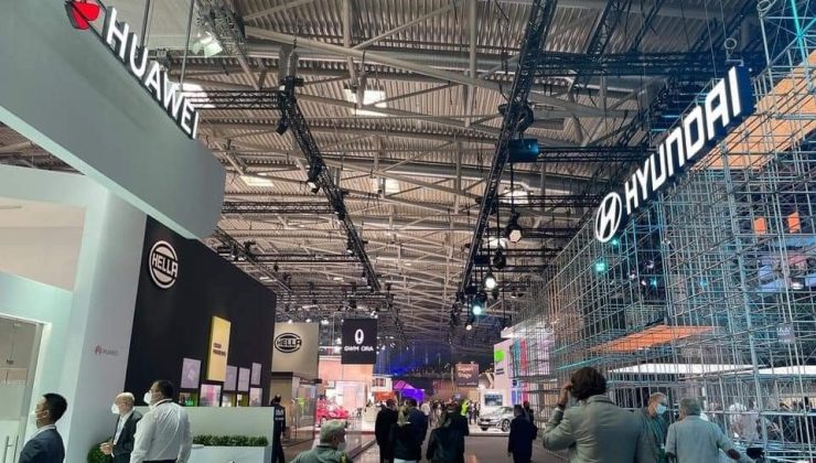 Uluslararası Otomobil Fuarı’nda sektörün geleceğini çizen otonom araçlar sergilendi