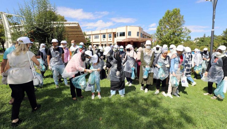 Üniversite öğrencilerinden Temiz çevre temiz kampüs etkinliği