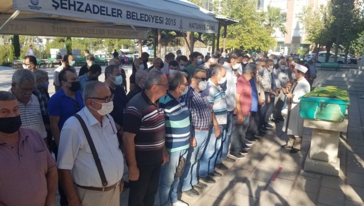 Usta gazeteci Nejat Tokbay son yolculuğuna uğurlandı