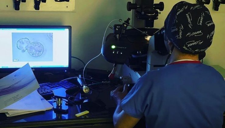 Uzmanlardan hem kariyer hem de çocuk yapmak isteyen kadınlara uyarı