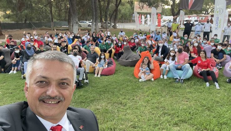 Vali Yazıcı, başarılı sporcularla buluştu:” Milletimizin gurur kaynağı oluyorsunuz”