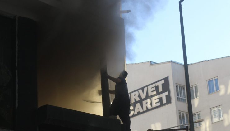 Van’da iş yeri yangını: 3 yaralı
