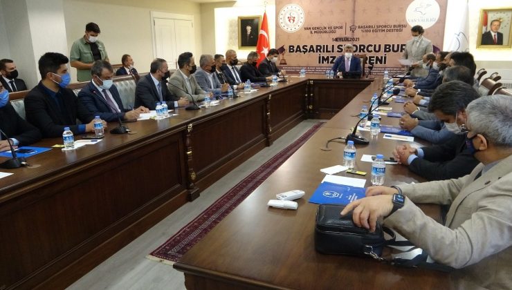 Van’da özel okullardan başarılı sporculara ücretsiz burs