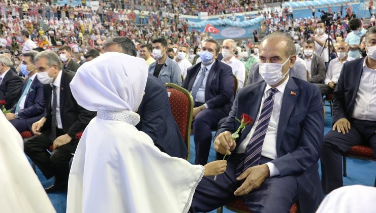 Yalçınkaya TÜGVA’nın programına katıldı