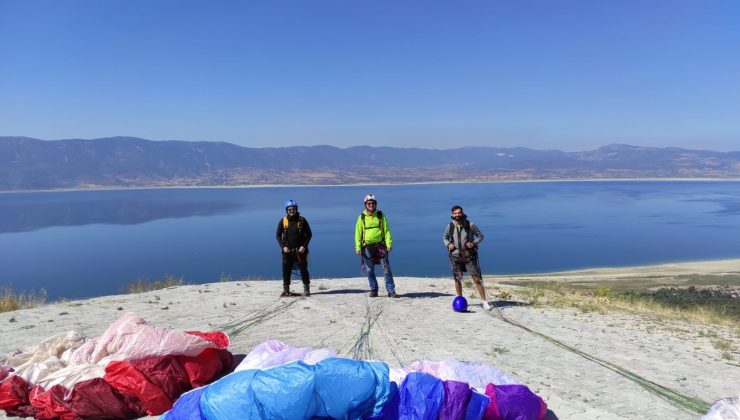 Yamaç paraşütünde dostum farkı