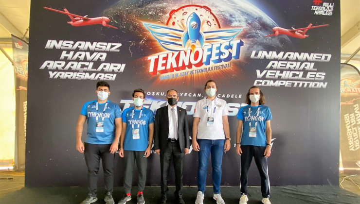 Yaptıkları 1 buçuk kilogram yük taşıyan İHA ile finalist olmaya hak kazandılar