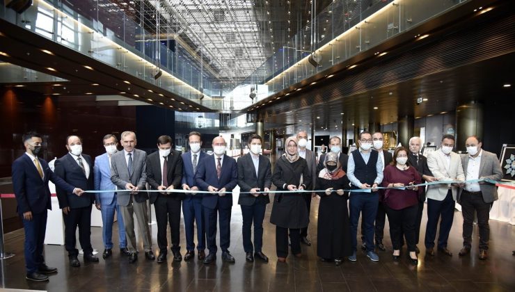 “Yaşayan Miras” isimli ulusal çini yarışmasının ödülleri sahiplerini buldu