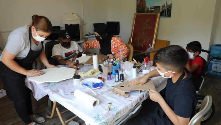 Yenişehir Engelsiz Yaşam Merkezi engel tanımıyor