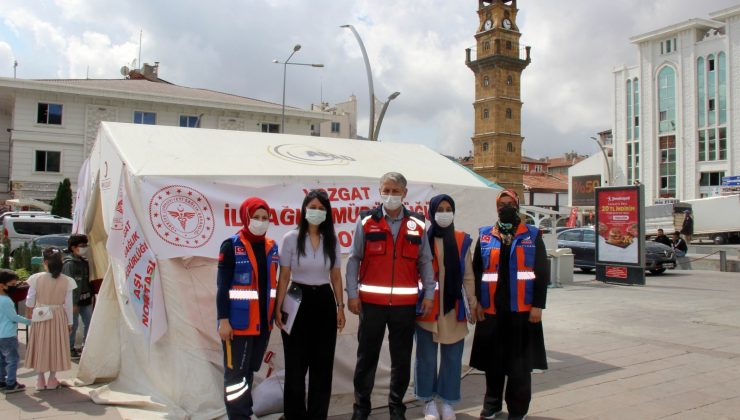 Yozgat’ta esnaf iş yerinde aşılandı