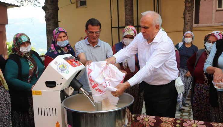 Yufkanın yapımı kolaylaşıyor, kadınların yüzü gülüyor