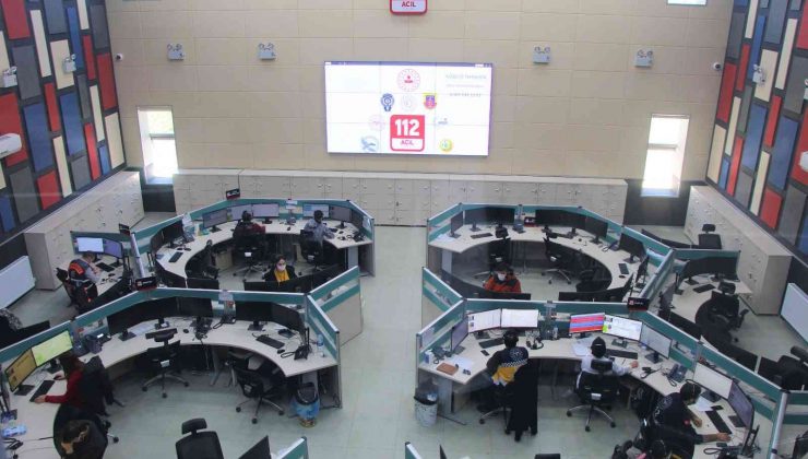 112’yi arayan vatandaş: “Sevgilimden ayrıldım, içim yanıyor itfaiyeyi bağlayın”