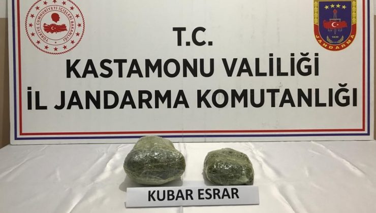 772 gram uyuşturucu ile yakalanan 2 kişi gözaltına alındı