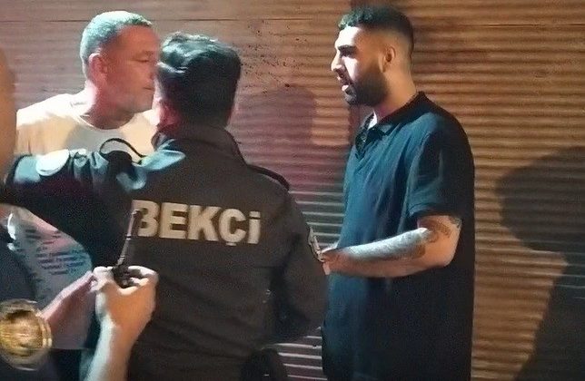 Adana’da kaza sonrası sürücüyü bıçakladılar