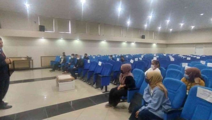 Afetlerde görev alacak öğrencilerin eğitimlerine başlandı